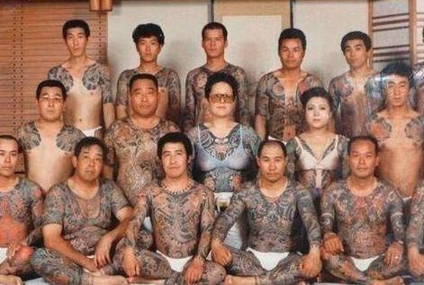 日本黑帮的赚钱之道，深入探究其工作内容与手段