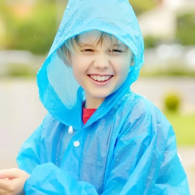 小孩户外雨衣品牌选购指南