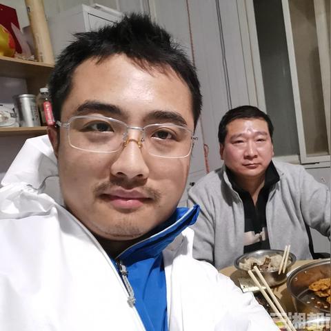 做什么兼职可以包住宿还能赚钱？全面解析与实例展示