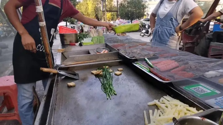 铁板做什么摆摊赚钱？详解热门铁板摊档经营之道，附图片参考