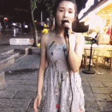 如何查看别人的聊天记录又不被发现？