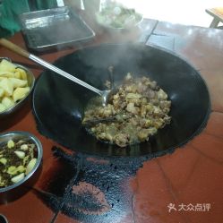 肇庆土灶柴火鸡加盟指南，从入门到精通的全过程解析