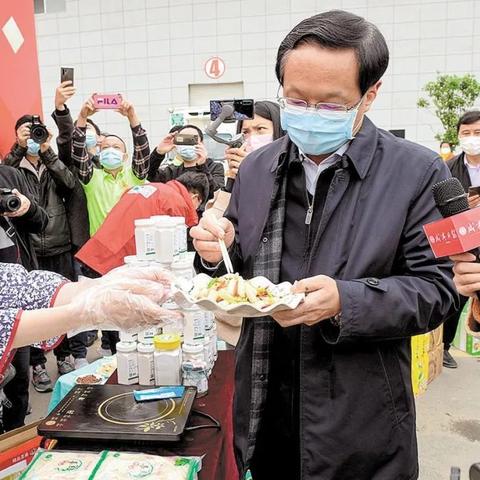 直播创业新风口，教你如何选择热门生意赚钱