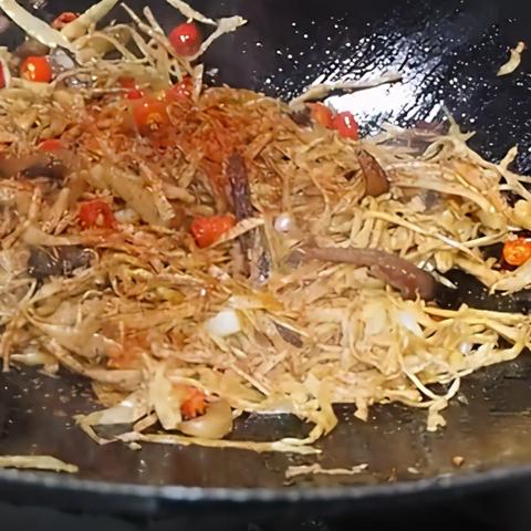 雪峰户外品牌锅子—户外烹饪的必备神器