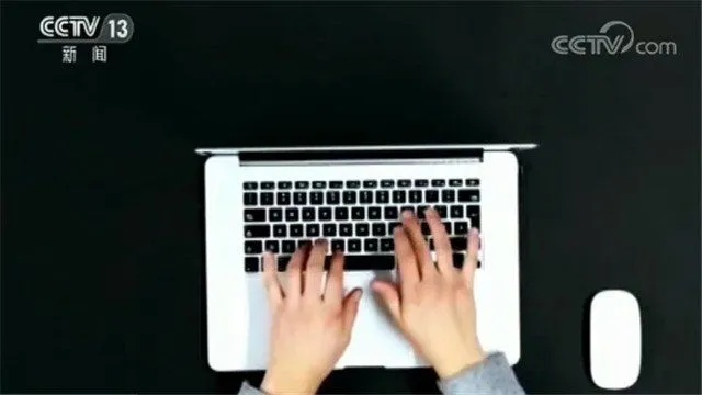揭秘网络黑幕，如何找到黑客来偷看女朋友的聊天记录？