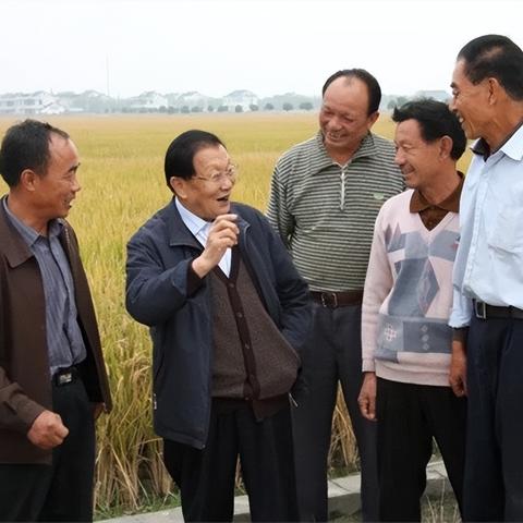 十八岁的青春之路，如何把握机遇走向致富之路