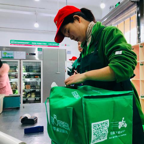 昆明特色火锅净菜加盟指南，从起步到成功，一站式解析加盟流程与要点