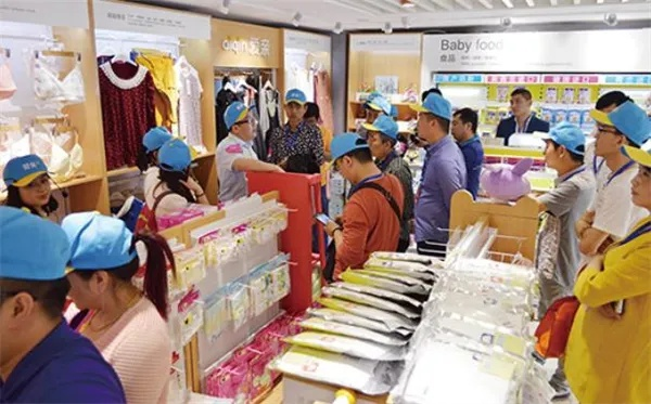 品牌母婴特卖—一站式购物体验，为宝宝和家庭带来超值选择