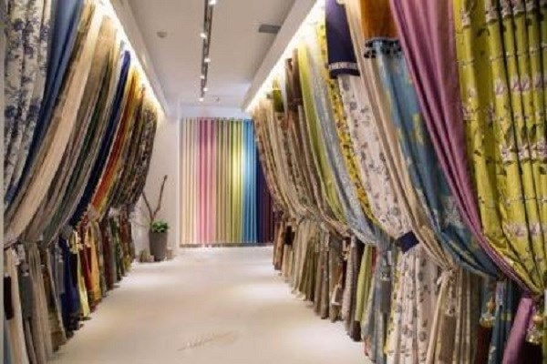 窗帘店加盟全攻略，如何顺利加盟窗帘店？