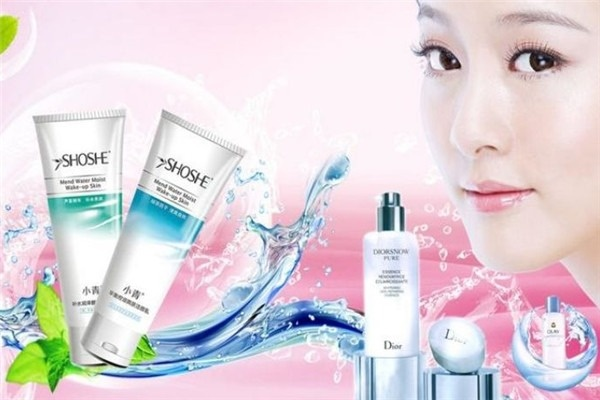 泊妃化妆品品牌，美丽与创新的完美结合