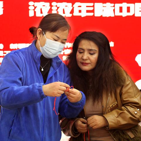 新疆农村靠什么致富—深度解析与实例探究