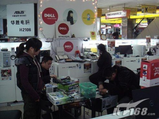 全球街头电脑品牌测试大比拼