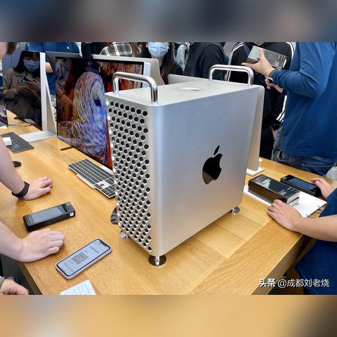 揭秘全球最贵电脑品牌，价格与奢华的较量