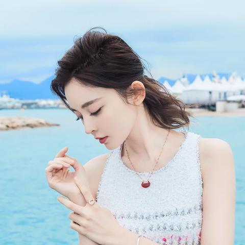 悄悄揭秘，如何在对方不知情的情况下获取聊天记录