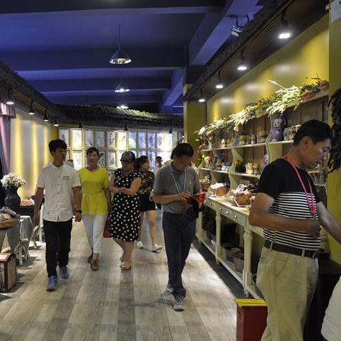 新疆化妆品品牌的魅力与挑战