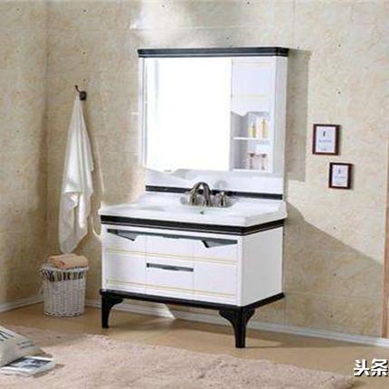 巧美化妆品品牌，打造美丽新境界