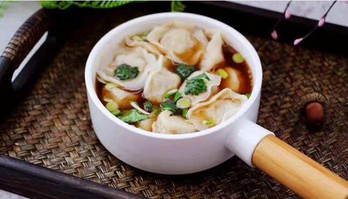 轻松开启馄饨店事业，加盟我们，共创美食新篇章！