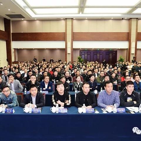 波司登专卖店加盟全攻略，一步步教你如何成功加盟波司登专卖店