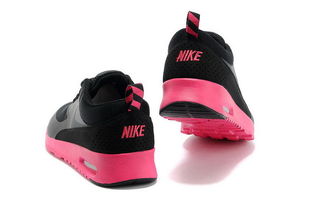 NIKE户外，引领潮流，探索户外运动新境界