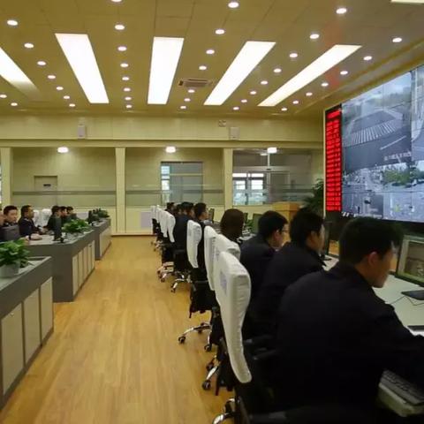 外地农民工上海医保卡取现指南，操作、注意事项与案例解析