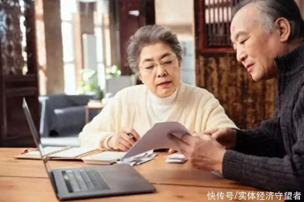 78岁也能赚钱！这些生意机会让你越老越富