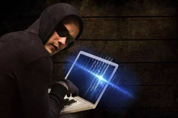 黑客24小时在线查询各种问题，解密网络世界的幕后英雄