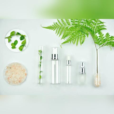 探索化妆品的真相，好用还是噱头？