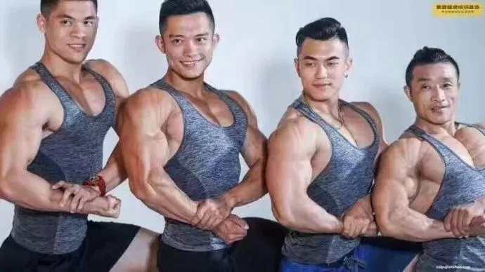 做什么兼职卖肌肉赚钱多？健身教练、线上健身内容与实体兼职大解析