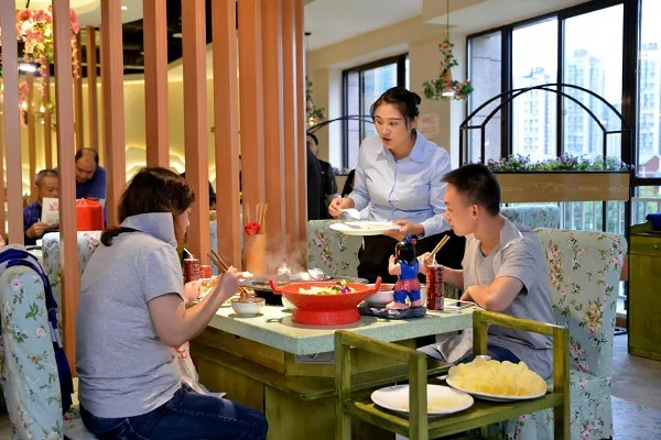 重庆创业餐饮品牌公司的成功之道