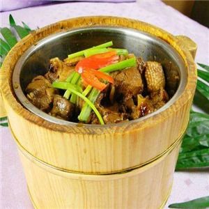 赣粤木桶饭加盟攻略，手把手教你如何加盟赣粤木桶饭连锁店