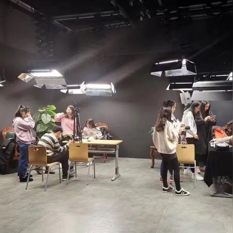 沈阳电竞宾馆装修品牌，打造电竞爱好者的理想栖息地