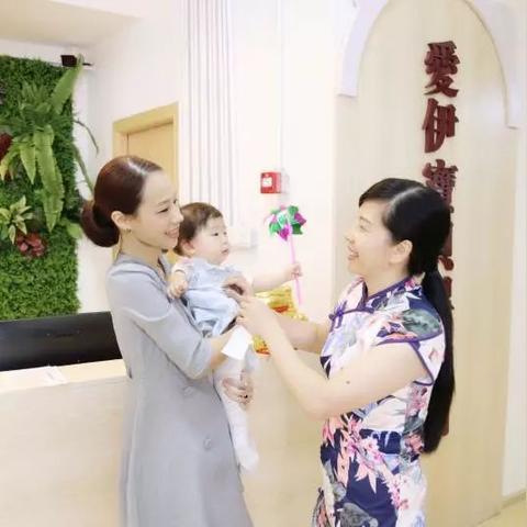 伊母婴品牌，呵护宝贝，从心开始