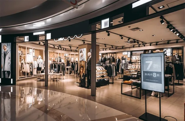 大牌折扣店加盟全攻略，一步步教你如何成功加盟
