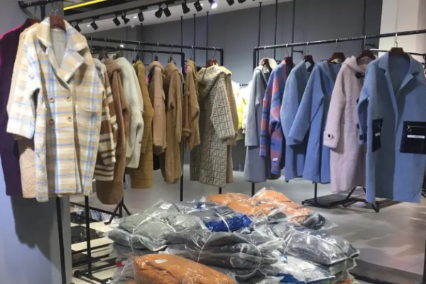 大牌折扣店加盟全攻略，一步步教你如何成功加盟