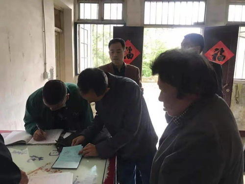 金融领域的工作赚钱之道，多样职业路径与成功案例解析