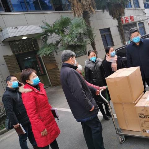 揭秘医药品牌吊牌背后的故事