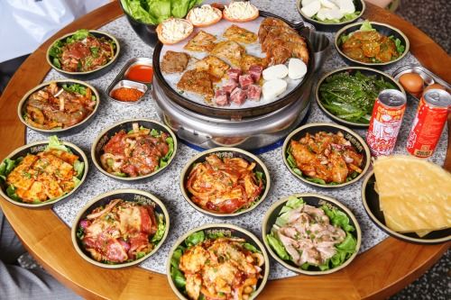 云南餐饮品牌管理公司，打造特色美食，引领市场潮流