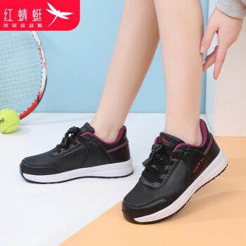 户外运动品牌女鞋，时尚与功能的完美融合
