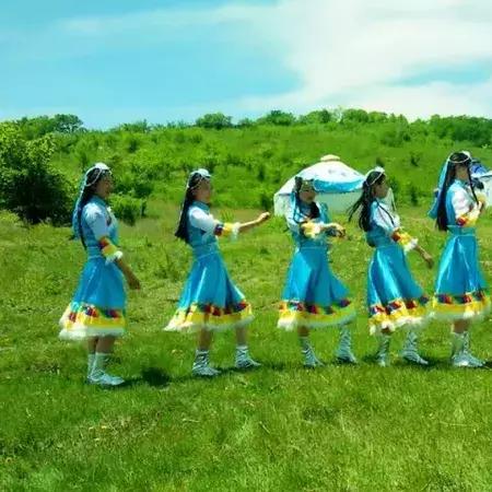 北京京等羊小咩享花卡套出惊喜，带你畅游花海生活！