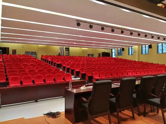 武汉礼堂椅品牌厂家电话及案例分析