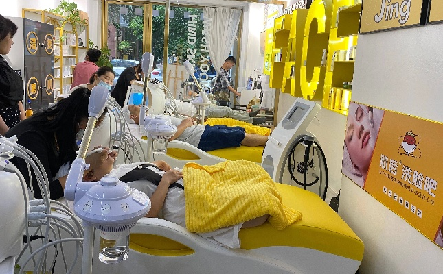 美容加盟，揭秘其运营模式与成功案例