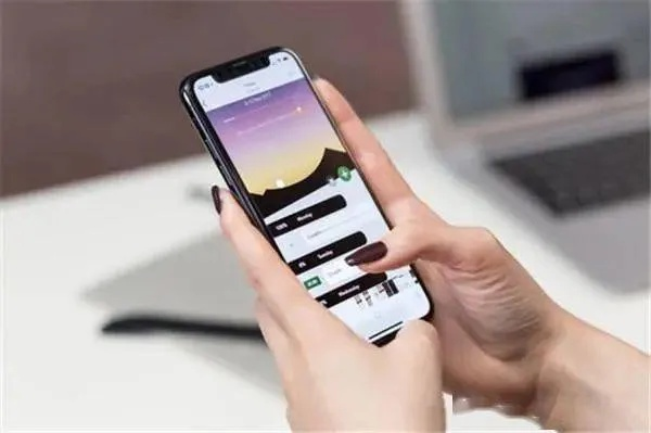 微信聊天记录消失之谜，关闭窗口后，信息去哪儿了？