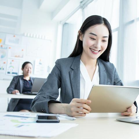 现在城市做什么好赚钱女生—热门行业与成功案例解析