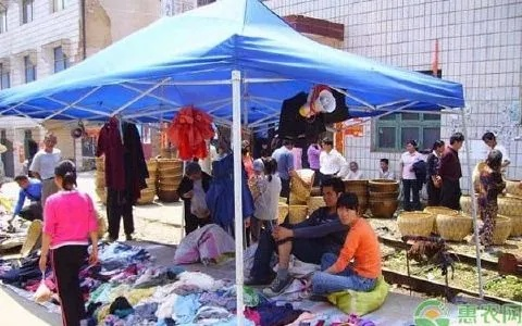 新疆摆摊做什么赚钱快？看这里就明白！