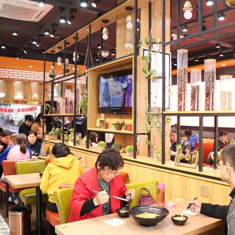 餐饮加盟品牌解说—如何选择合适的加盟品牌？