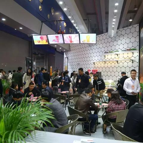 餐饮加盟品牌解说—如何选择合适的加盟品牌？
