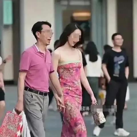 揭秘！老婆喜欢删除聊天记录，真相竟然是这样的…