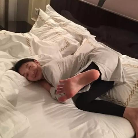 揭秘微博私信QQ聊天记录，隐私泄露还是社交新趋势？