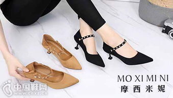探索时尚与美丽的完美结合—化妆品品牌女鞋