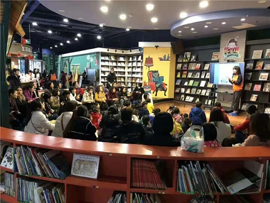 绘本馆加盟究竟怎么样？深度解析行业前景与注意事项